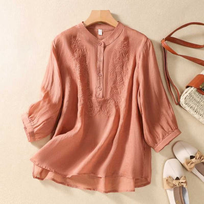 Laurienne™ | Blusa bordada con cuello Mao