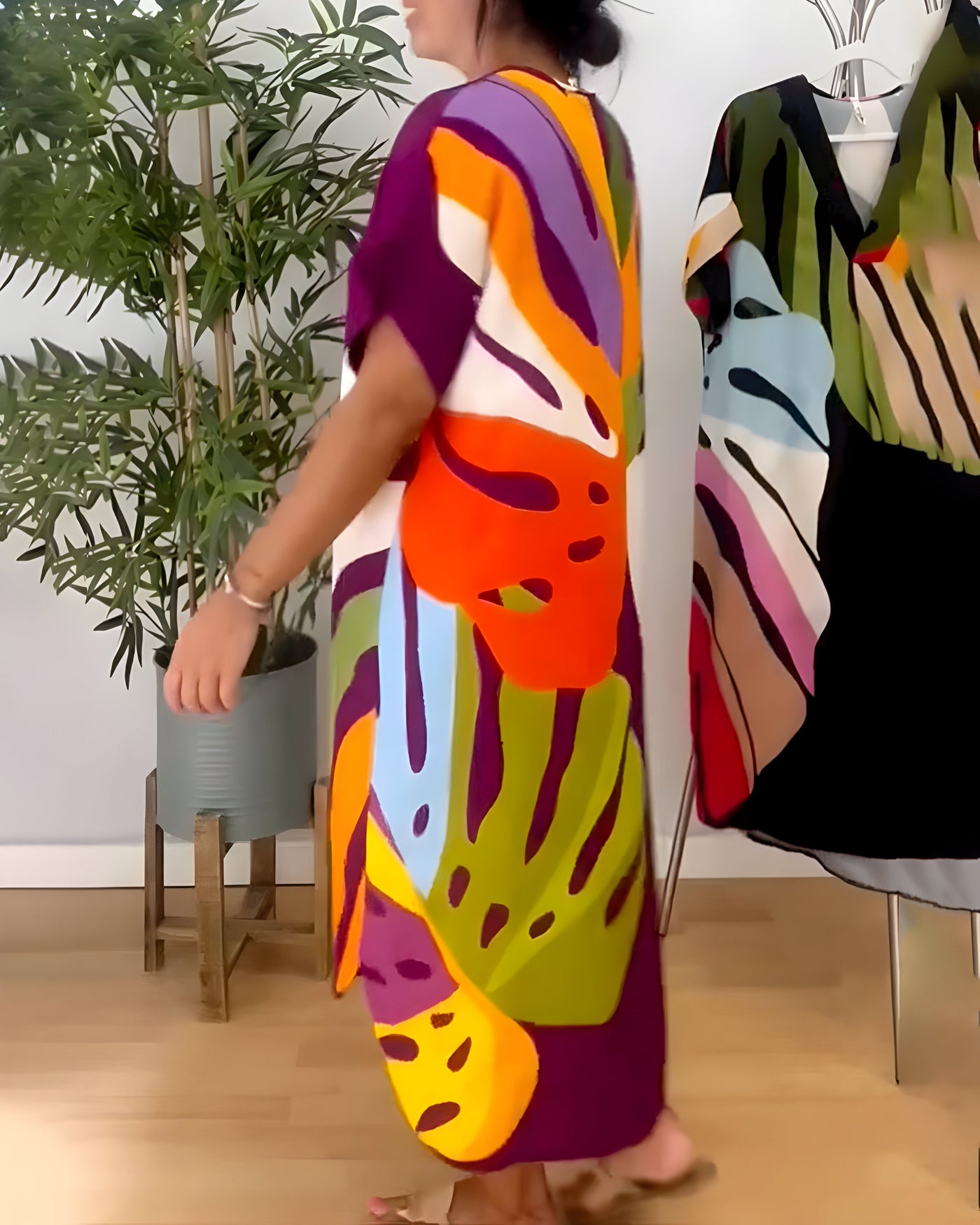 Roos™ | Vestido informal con estampado de hojas de colores