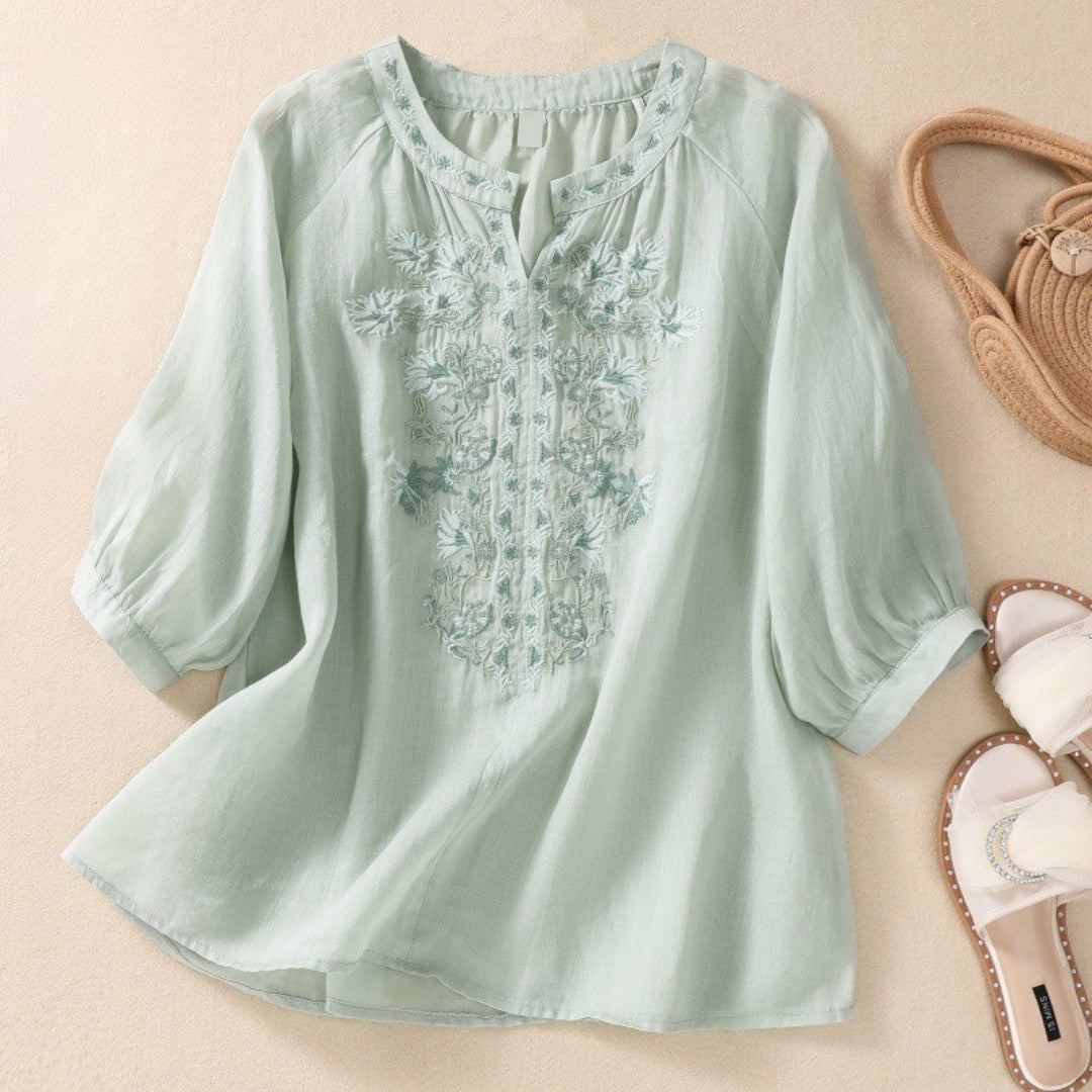 Laurienne™ | Blusa bordada con escote abierto