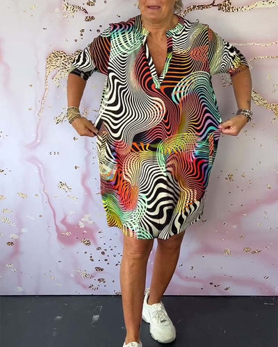 Ria™ | Vestido colorido con cuello en V