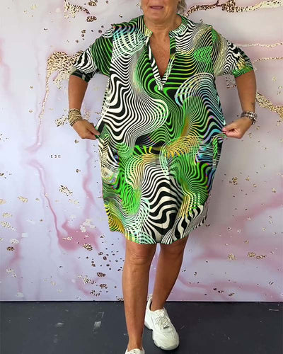 Ria™ | Vestido colorido con cuello en V