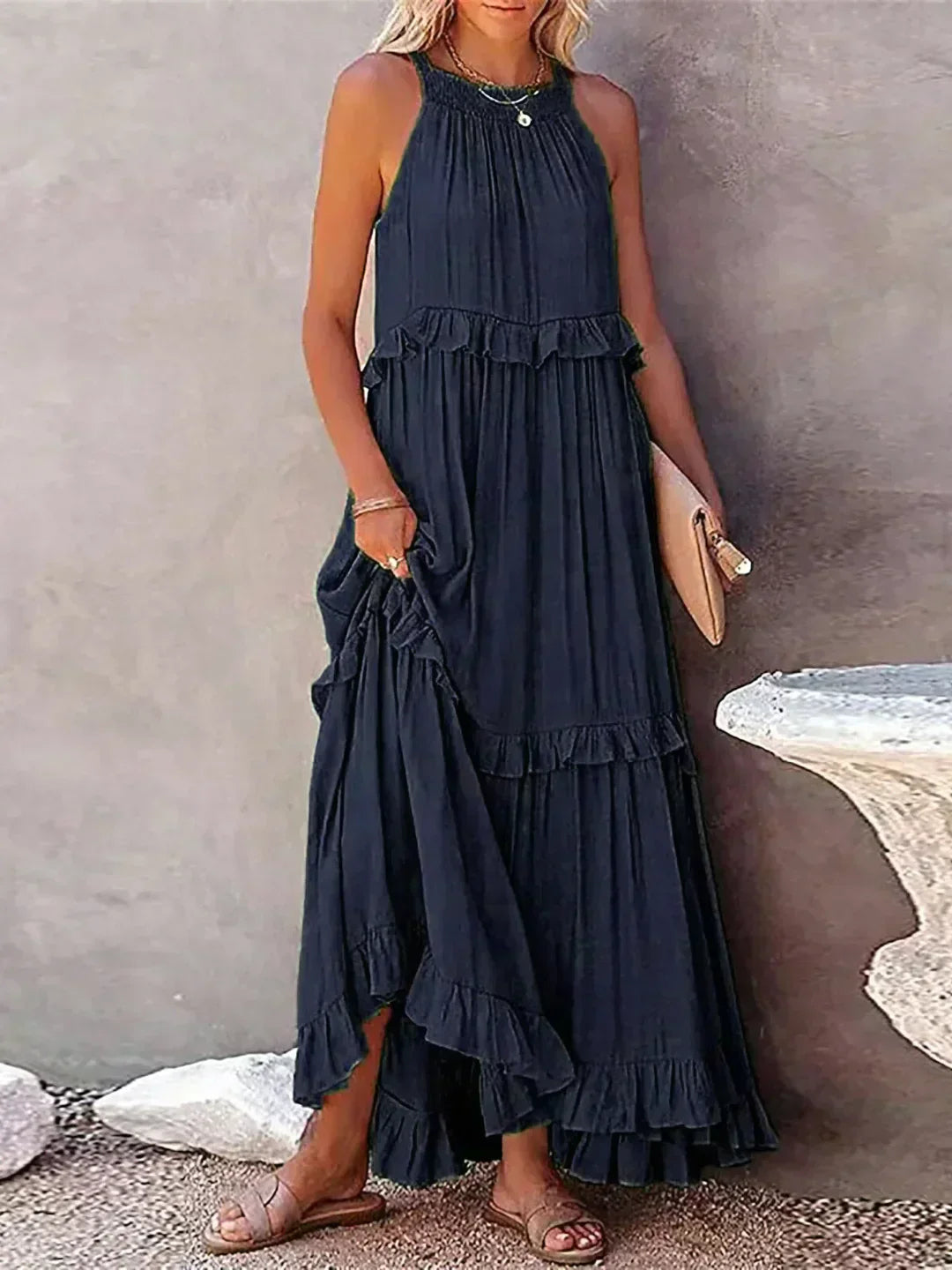 Sarah | Vestido largo con volantes y cuello halter (Casi agotado)