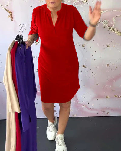 Hanneke™ | Vestido sencillo con escote en pico