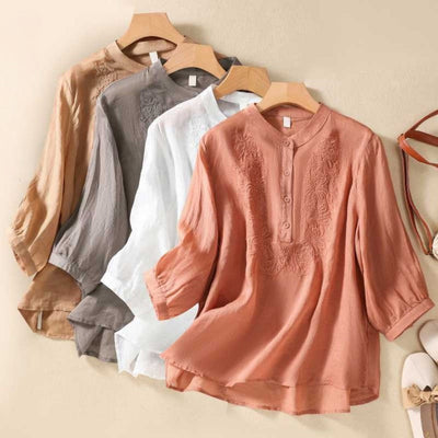 Laurienne™ | Blusa bordada con cuello Mao