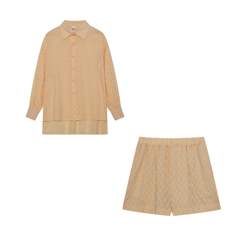 Maude | Conjunto elegante de camisa y pantalones cortos