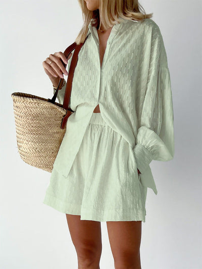 Maude | Conjunto elegante de camisa y pantalones cortos