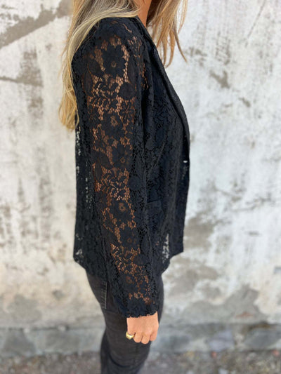 Lena |  Blazer de encaje transparente con estructura elegante