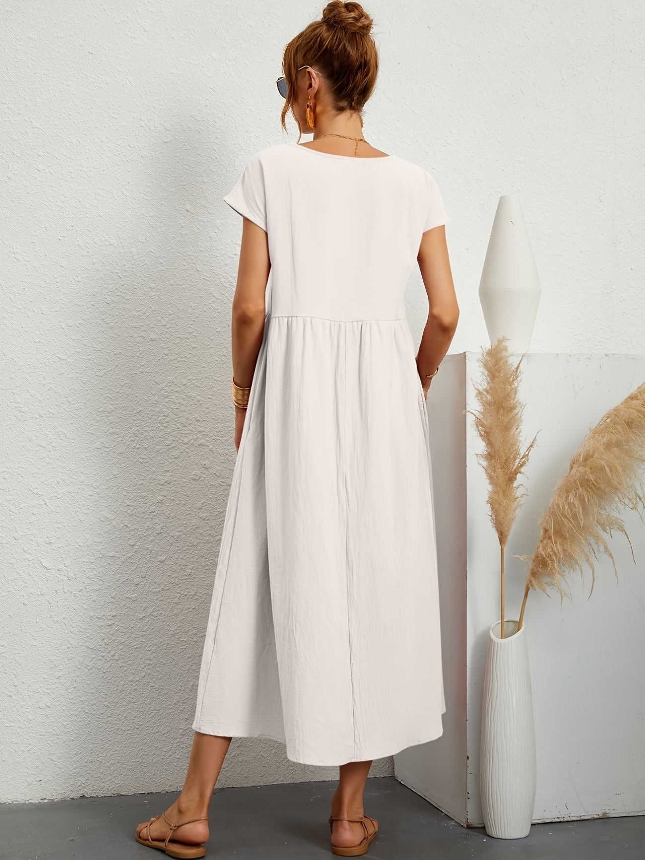 Greta™ | Elegante vestido de cuello redondo