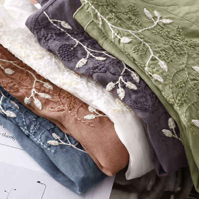 Laurienne™ | Blusa bordada con botones