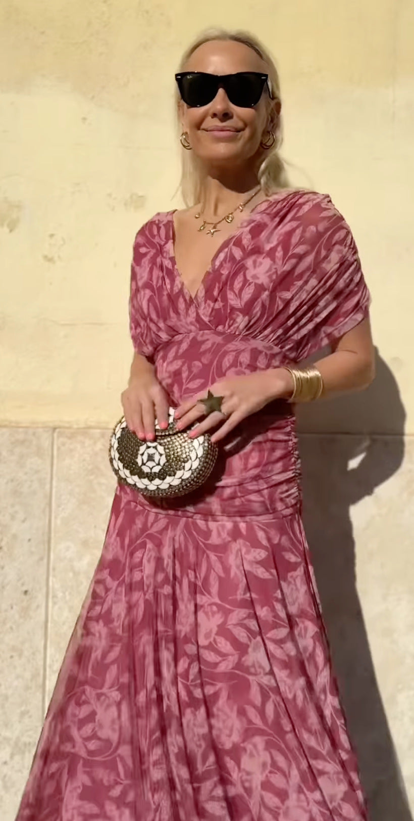 Naomi – El vestido que florece contigo
