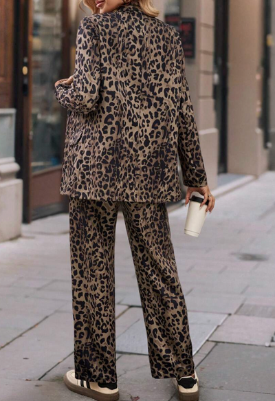 Loungewear Club™️ | Elegante conjunto con estampado de leopardo