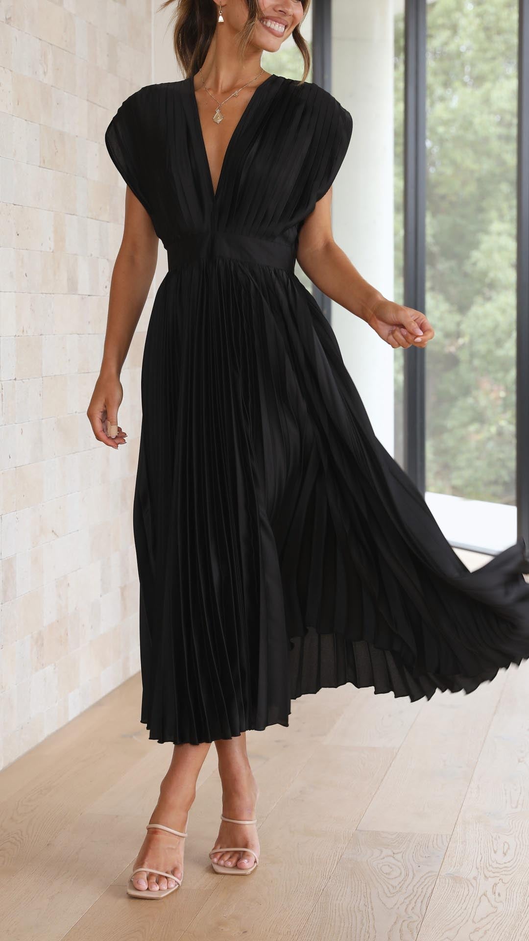 Maria | Elegante vestido plisado