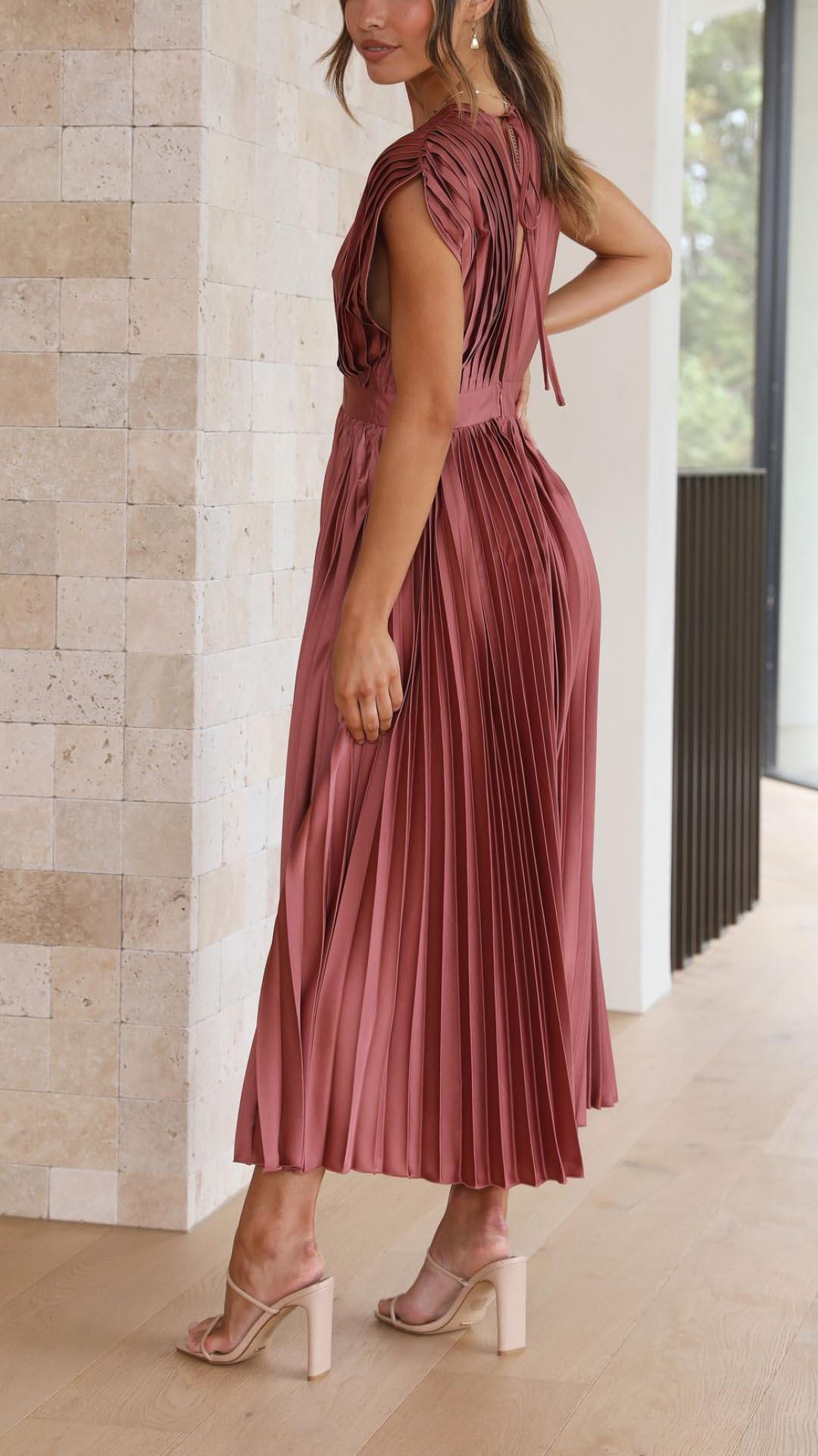 Maria | Elegante vestido plisado