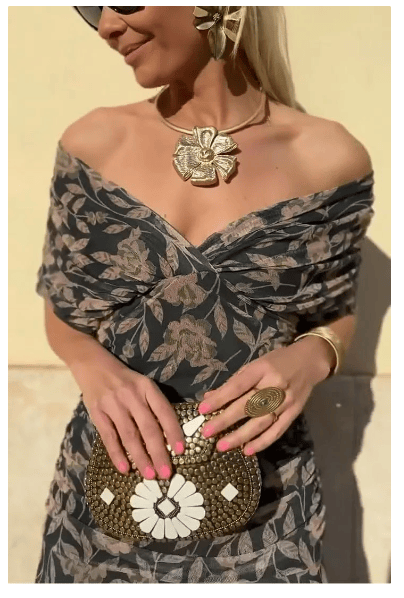 Naomi – El vestido que florece contigo