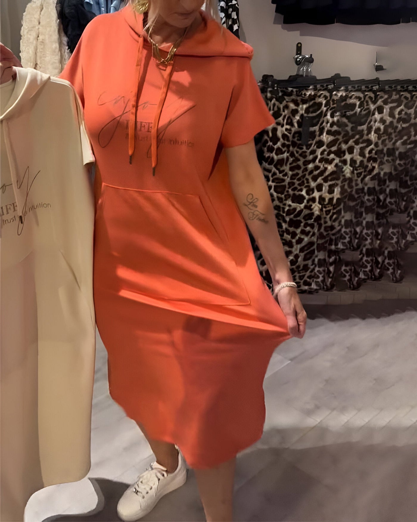 Saskia™ | Vestido casual con capucha