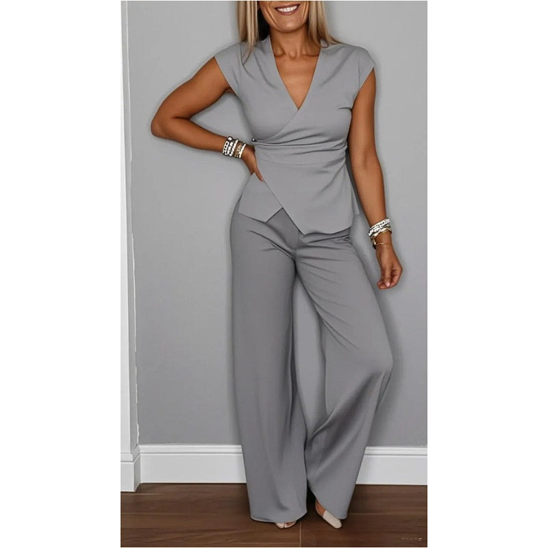 PALMIRA |  Elegante conjunto de top con escote en V y pantalón ancho